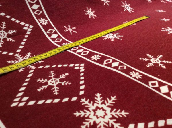 Ύφασμα Χριστουγεννιάτικο με Νιφάδες Χιονιού. Υφασματα και υλικά ραπτικής.AIKA fabrics and more