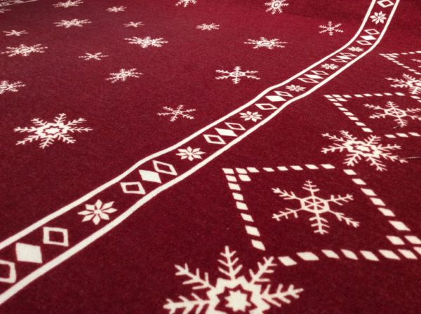 Ύφασμα Χριστουγεννιάτικο με Νιφάδες Χιονιού. Υφασματα και υλικά ραπτικής.AIKA fabrics and more