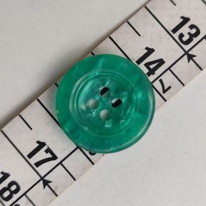 Κουμπί πλαστικό πράσινο με 4 τρύπες, Μεγέθη: 16ΜΜ, 18ΜΜ, 20ΜΜ